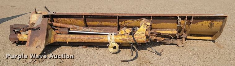 image for item NZ9866 12' W snow wing plow