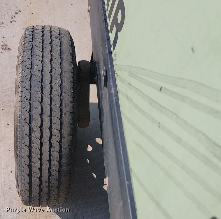 image for item NZ9867 Sullair 185JD air compressor