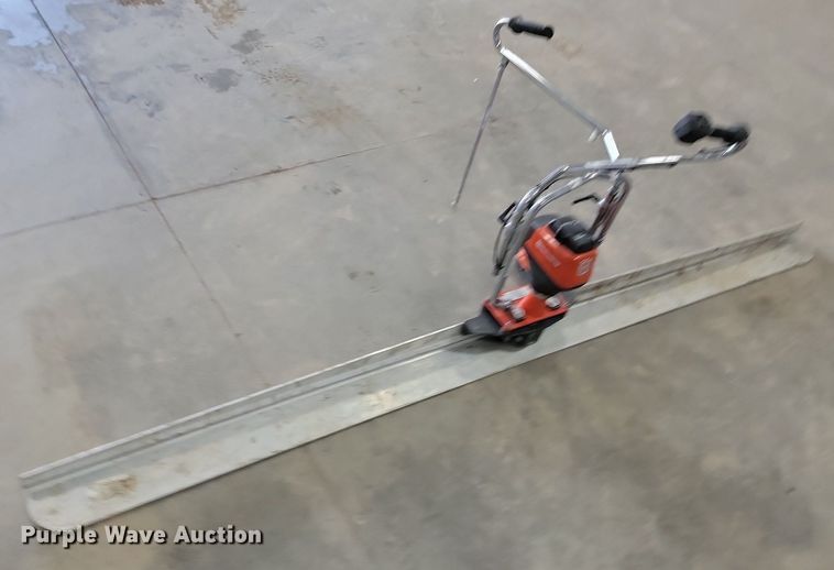 image for item NZ9871 2021 Husqvarna  BV301 vibrating screed