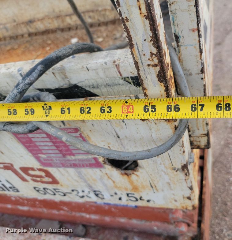 image for item NZ9878 1998 Snorkel SL-19 scissor lift