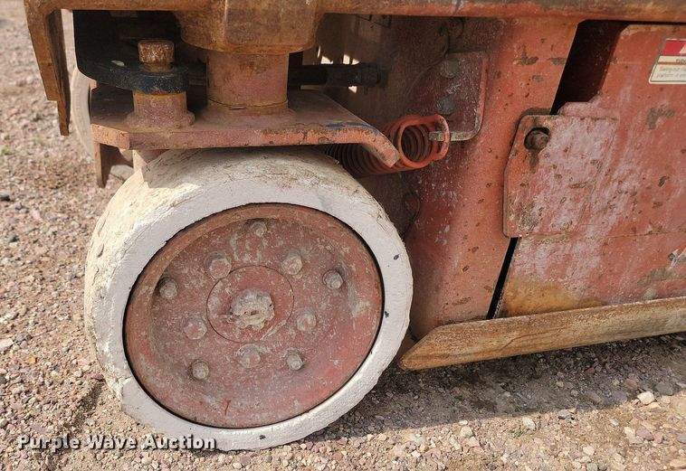 image for item NZ9878 1998 Snorkel SL-19 scissor lift