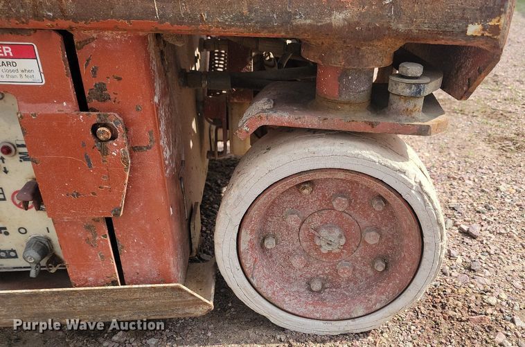 image for item NZ9878 1998 Snorkel SL-19 scissor lift