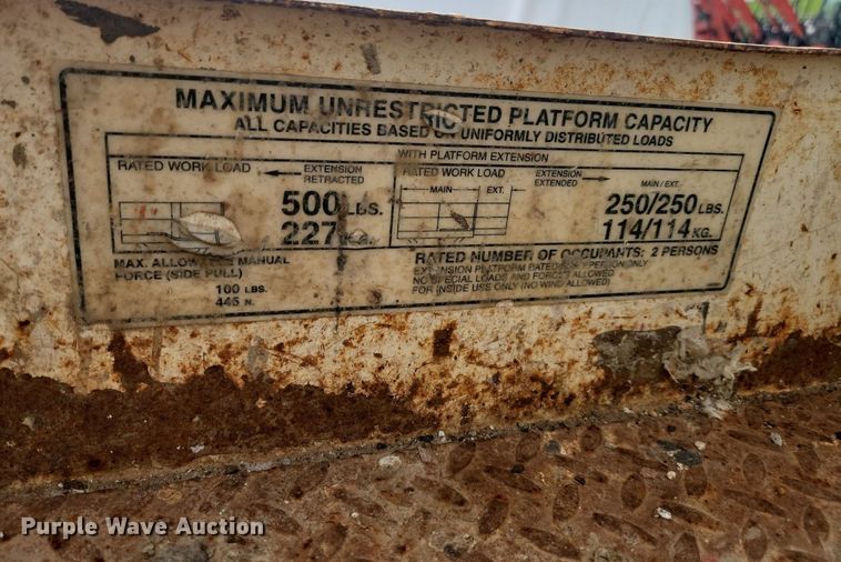 image for item NZ9878 1998 Snorkel SL-19 scissor lift