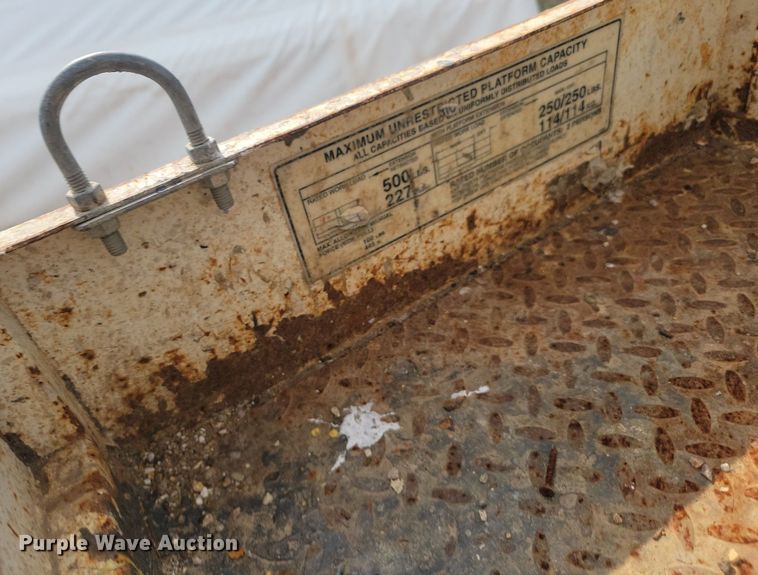 image for item NZ9878 1998 Snorkel SL-19 scissor lift