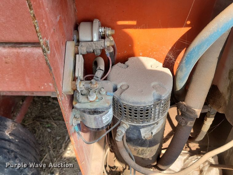 image for item NZ9879 1993 Snorkel 2546 scissor lift