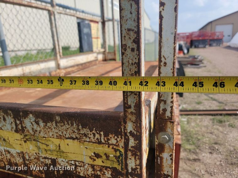 image for item NZ9879 1993 Snorkel 2546 scissor lift