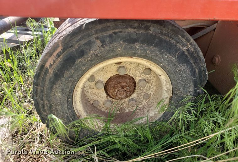 image for item NZ9879 1993 Snorkel 2546 scissor lift