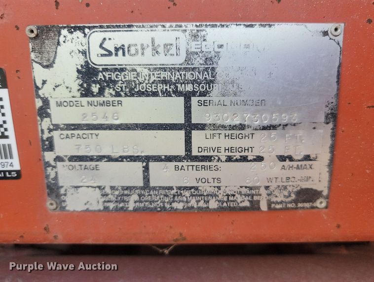 image for item NZ9879 1993 Snorkel 2546 scissor lift