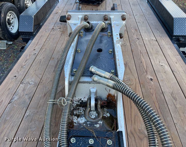 image for item OG9904 2021 Gorilla  GXS120 breaker