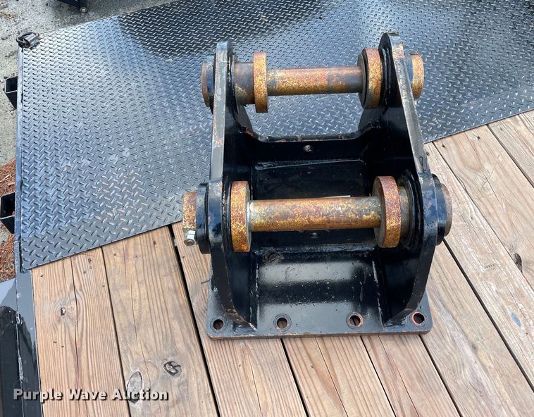 image for item OG9904 2021 Gorilla  GXS120 breaker