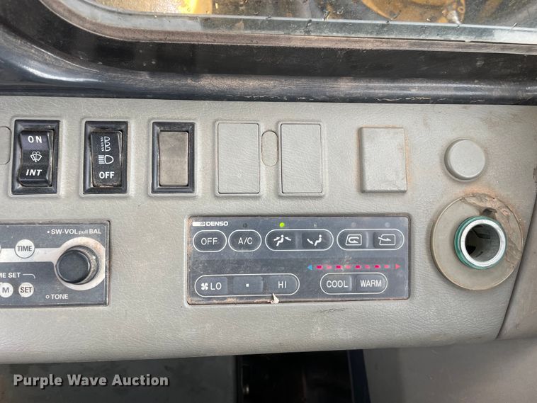 image for item OG9906 2002 Komatsu  PC150LC-6K excavator