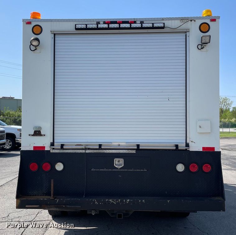 image for item OG9912 2014 International  4400 sewer jetter truck