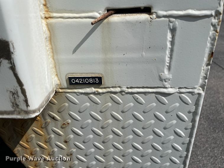 image for item OG9912 2014 International  4400 sewer jetter truck