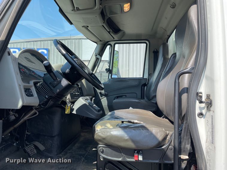 image for item OG9912 2014 International  4400 sewer jetter truck