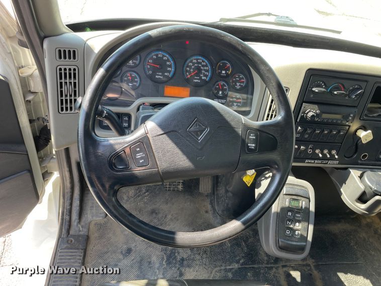 image for item OG9912 2014 International  4400 sewer jetter truck