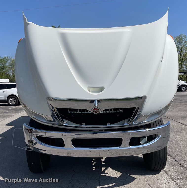 image for item OG9912 2014 International  4400 sewer jetter truck