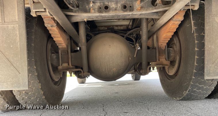 image for item OG9912 2014 International  4400 sewer jetter truck