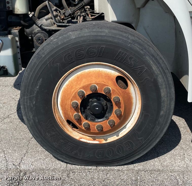 image for item OG9912 2014 International  4400 sewer jetter truck