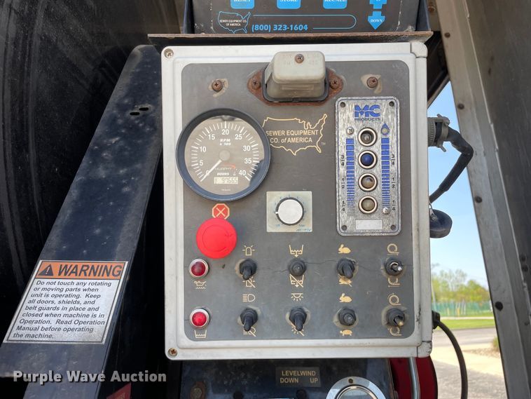 image for item OG9913 2008 International  7400  sewer jetter truck