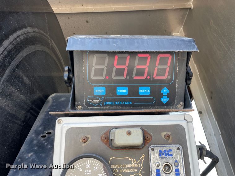 image for item OG9913 2008 International  7400  sewer jetter truck