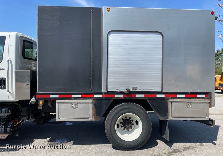 image for item OG9913 2008 International  7400  sewer jetter truck