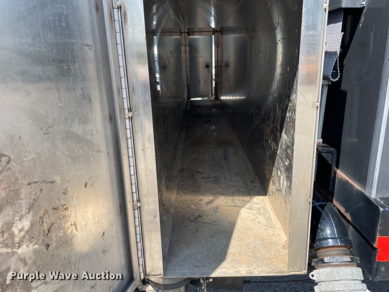 image for item OG9913 2008 International  7400  sewer jetter truck