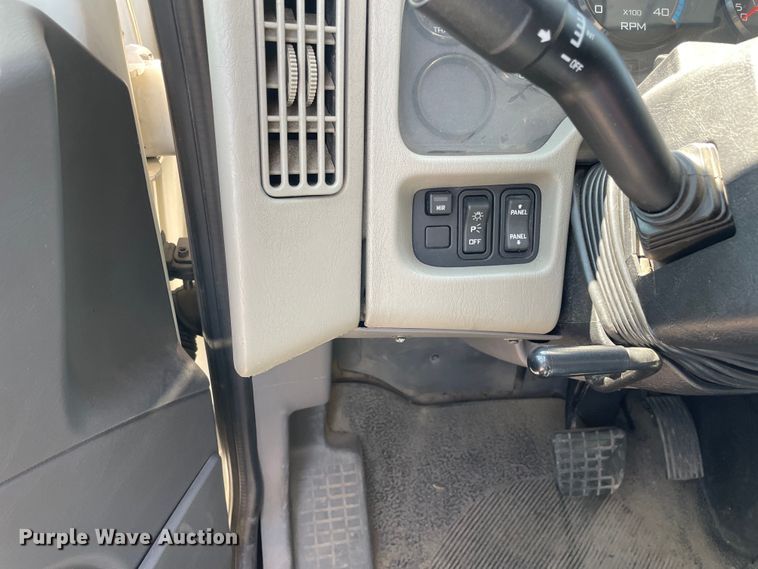 image for item OG9913 2008 International  7400  sewer jetter truck