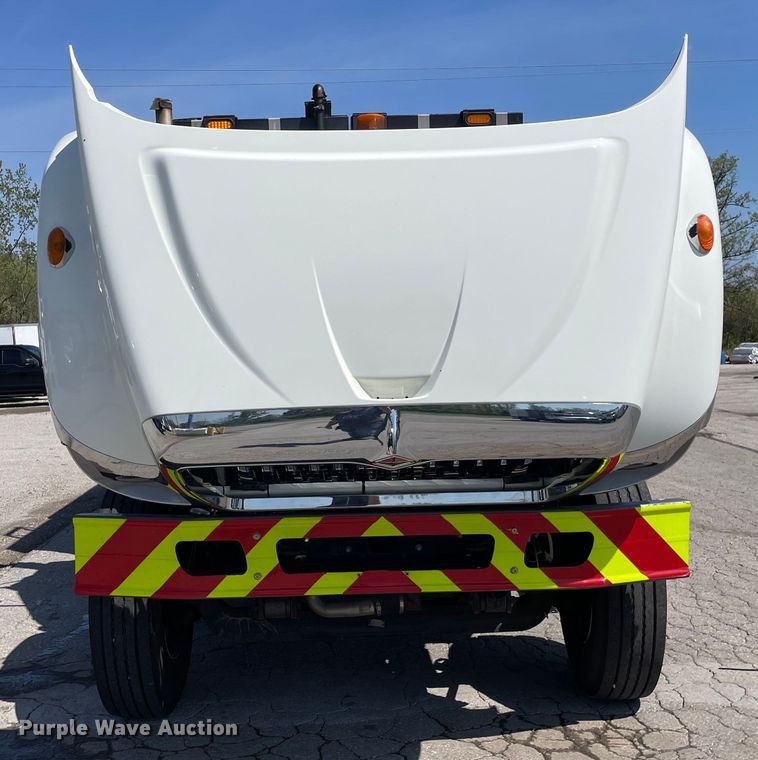 image for item OG9913 2008 International  7400  sewer jetter truck