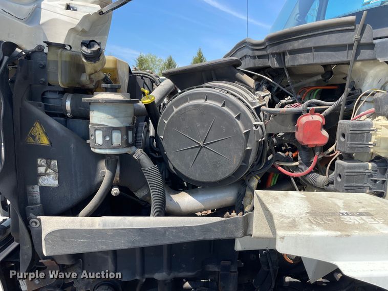 image for item OG9913 2008 International  7400  sewer jetter truck