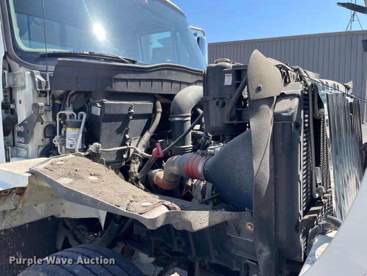 image for item OG9913 2008 International  7400  sewer jetter truck