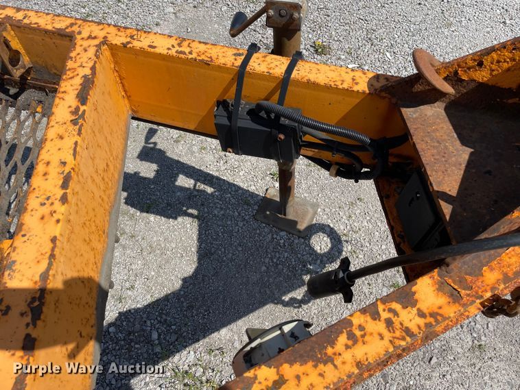 image for item OG9914 2014 Keizer-Morris 8000T asphalt hot box trailer