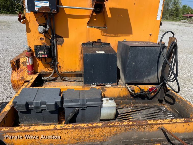 image for item OG9914 2014 Keizer-Morris 8000T asphalt hot box trailer