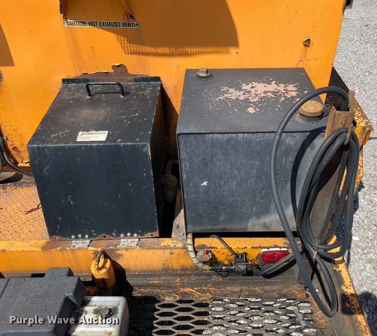 image for item OG9914 2014 Keizer-Morris 8000T asphalt hot box trailer