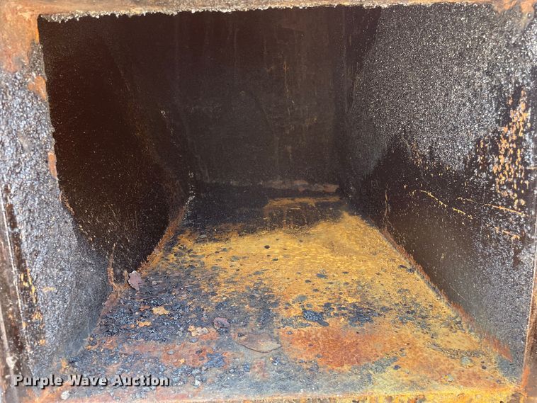 image for item OG9914 2014 Keizer-Morris 8000T asphalt hot box trailer