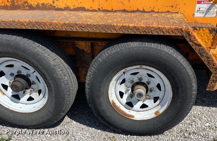 image for item OG9914 2014 Keizer-Morris 8000T asphalt hot box trailer