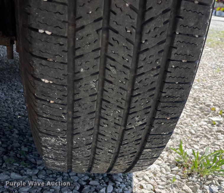 image for item OG9914 2014 Keizer-Morris 8000T asphalt hot box trailer