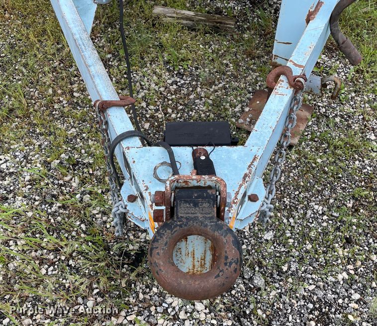 image for item OG9932 2000 Newco Inc  generator