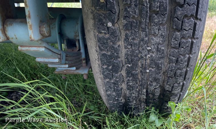 image for item OG9932 2000 Newco Inc  generator