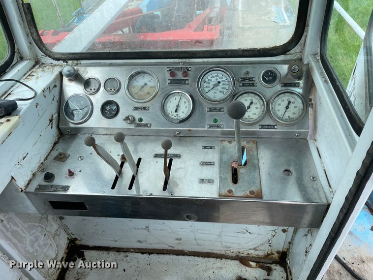 image for item OG9936 Mud Cat SP915 dredge