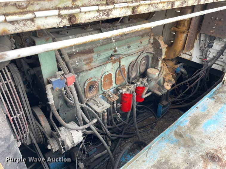 image for item OG9936 Mud Cat SP915 dredge