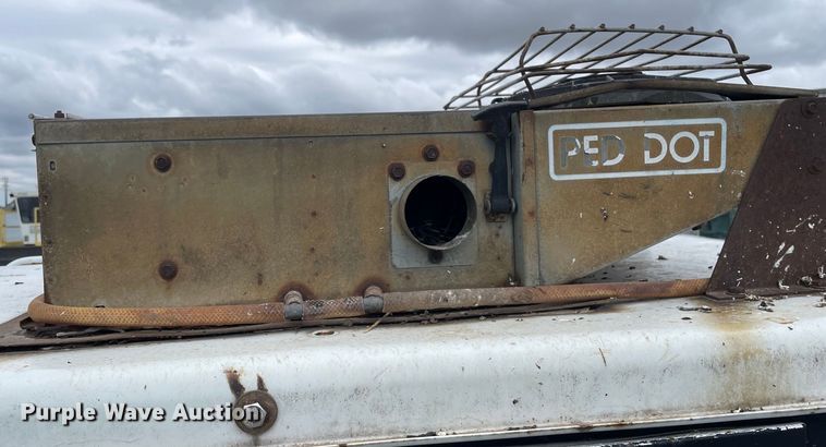 image for item OG9936 Mud Cat SP915 dredge