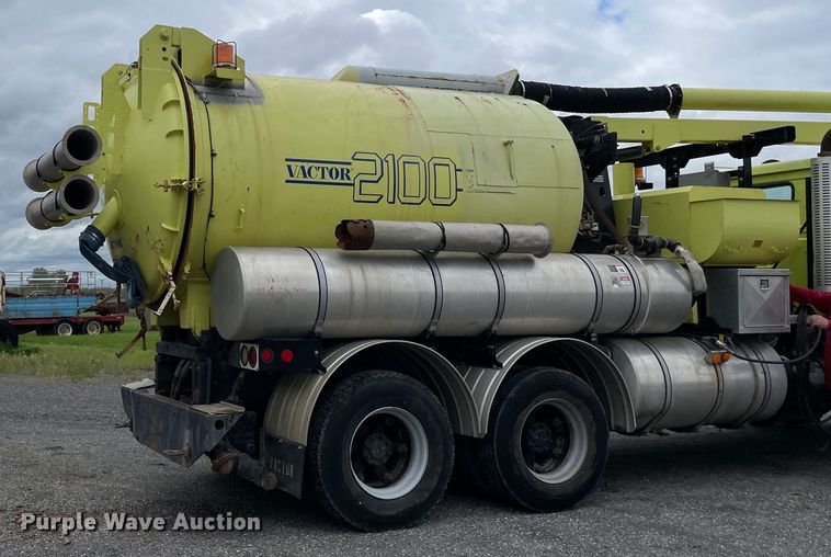 image for item OG9938 1999 Volvo  WG sewer jetter truck