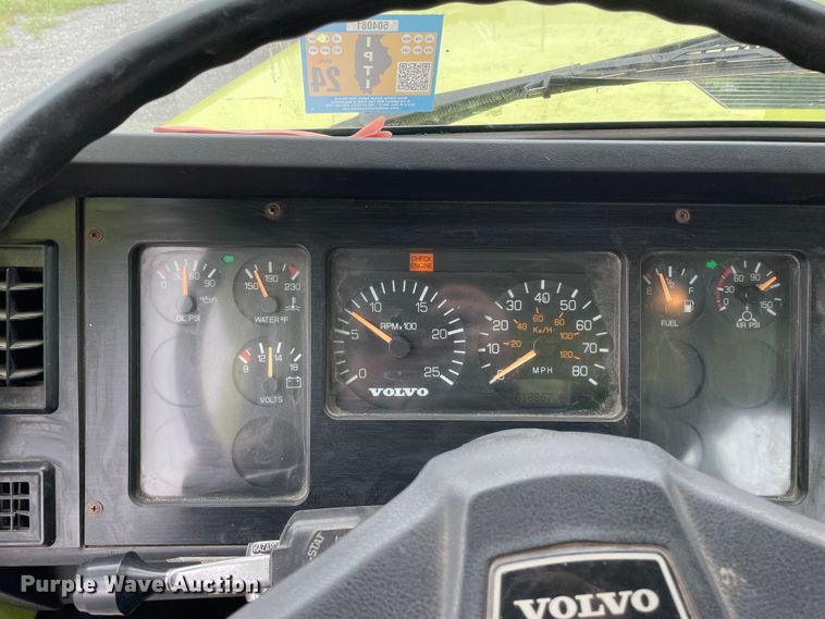 image for item OG9938 1999 Volvo  WG sewer jetter truck