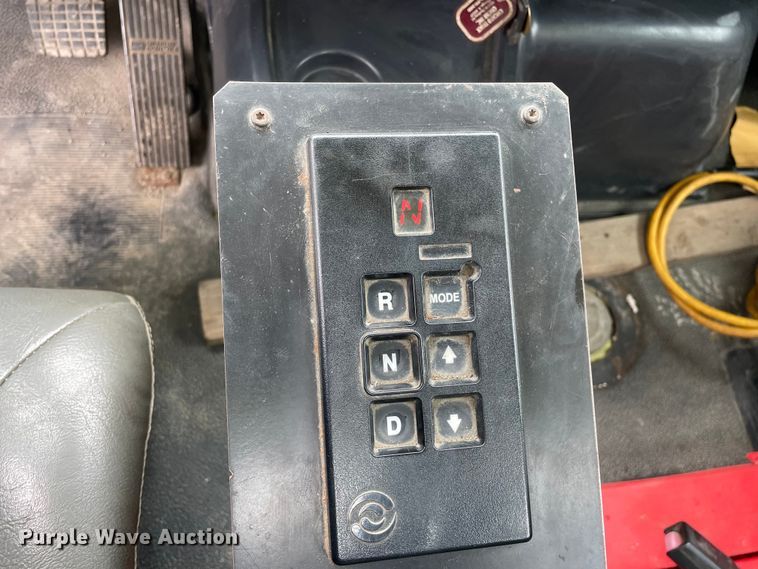 image for item OG9938 1999 Volvo  WG sewer jetter truck