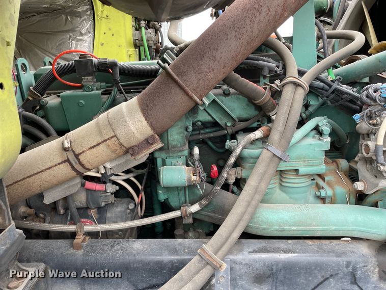 image for item OG9938 1999 Volvo  WG sewer jetter truck