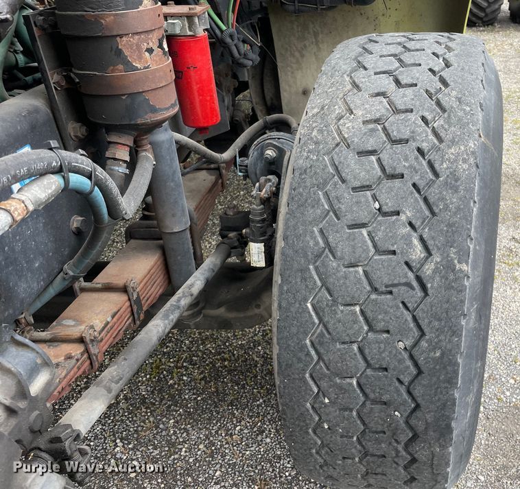 image for item OG9938 1999 Volvo  WG sewer jetter truck