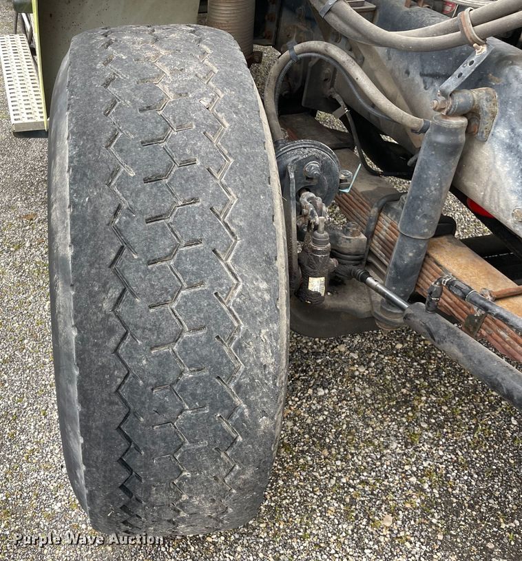 image for item OG9938 1999 Volvo  WG sewer jetter truck