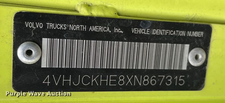 image for item OG9938 1999 Volvo  WG sewer jetter truck