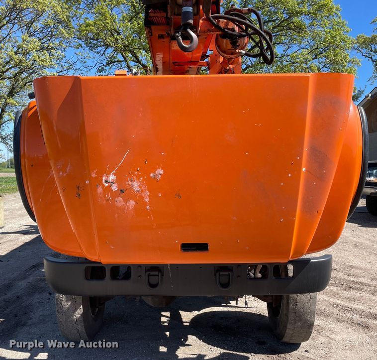 image for item OG9939 1997 International  4800 digger derrick truck