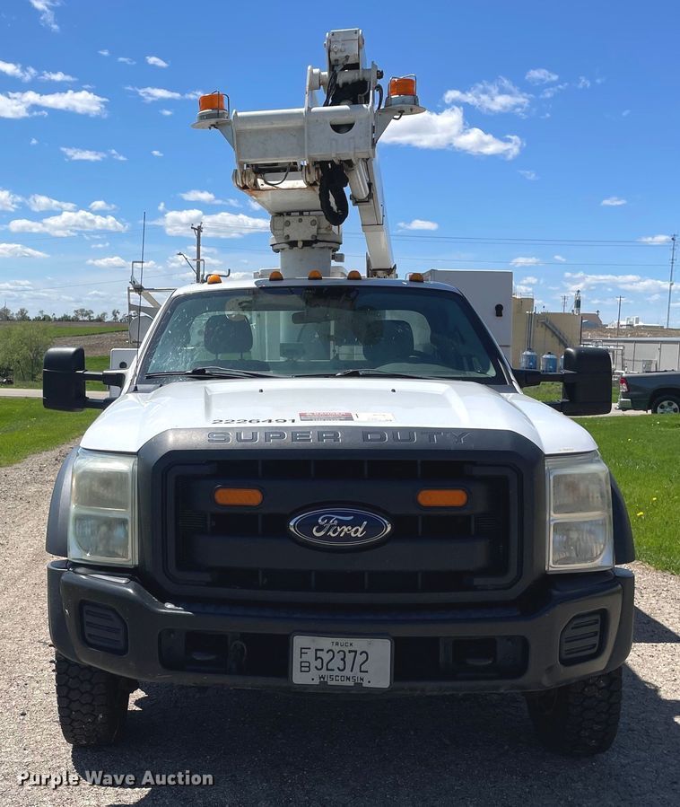 image for item OG9941 2012 Ford F450 Super Duty XL bucket truck